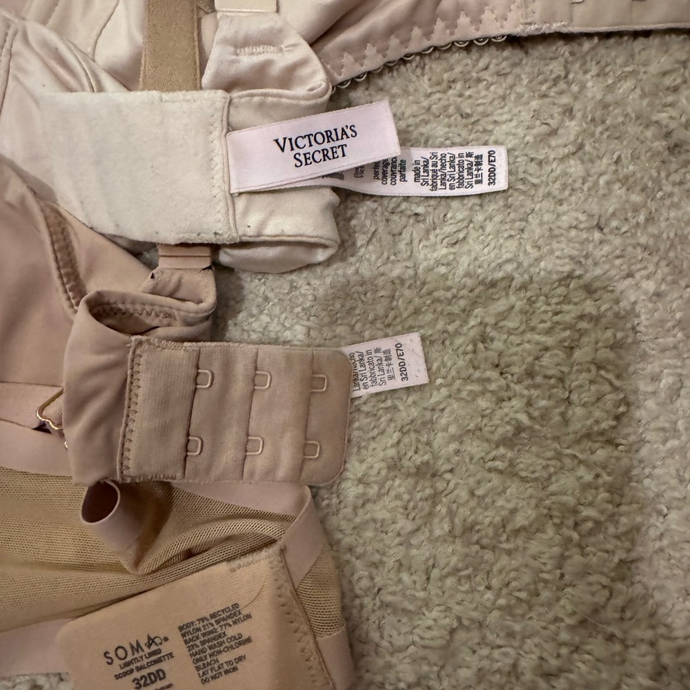 Victoria's Secret Nude Bra
